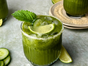 Erfrischender Gurken-Matcha Tonic